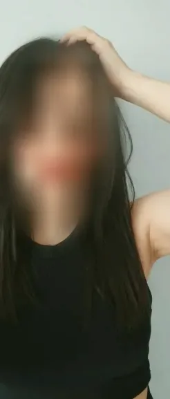 Anneke, 26