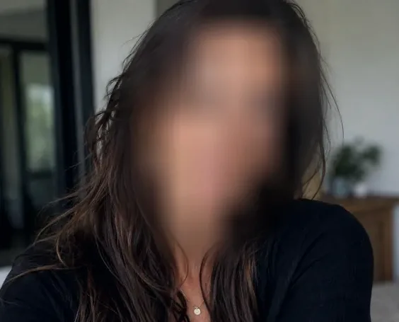 Esila, 38