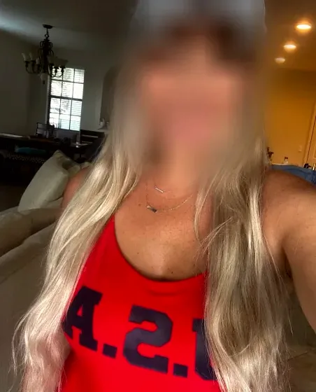Hajar, 38