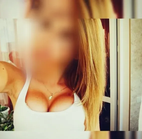 Lieke, 28