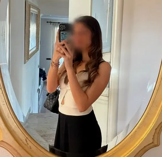 Lynn, 19