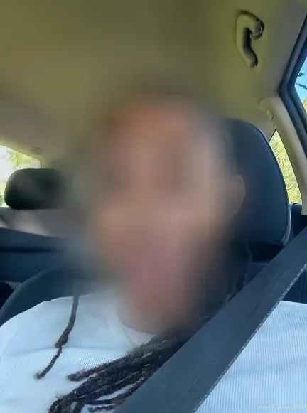 Naomi, 34