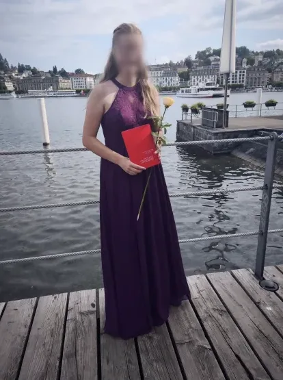 Noor, 23