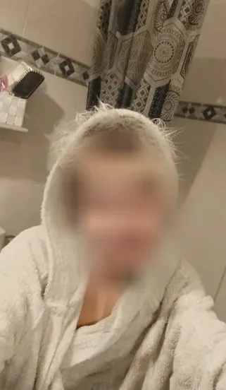Olivia, 38
