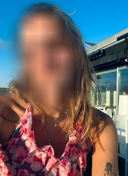 Sofie, 29