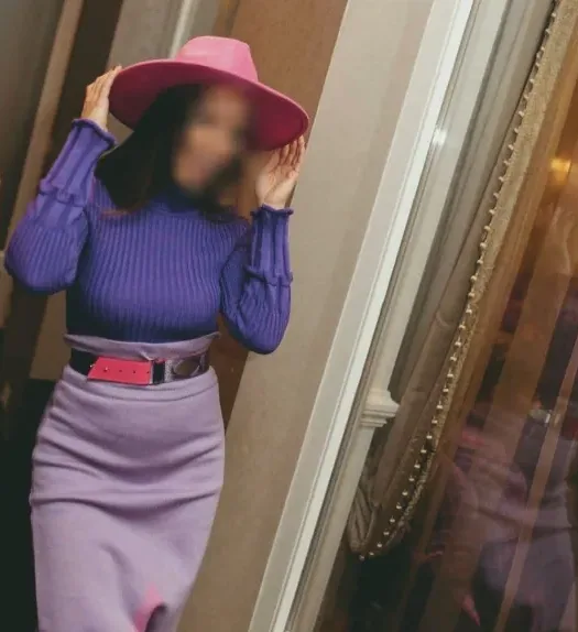 Yasmin, 35